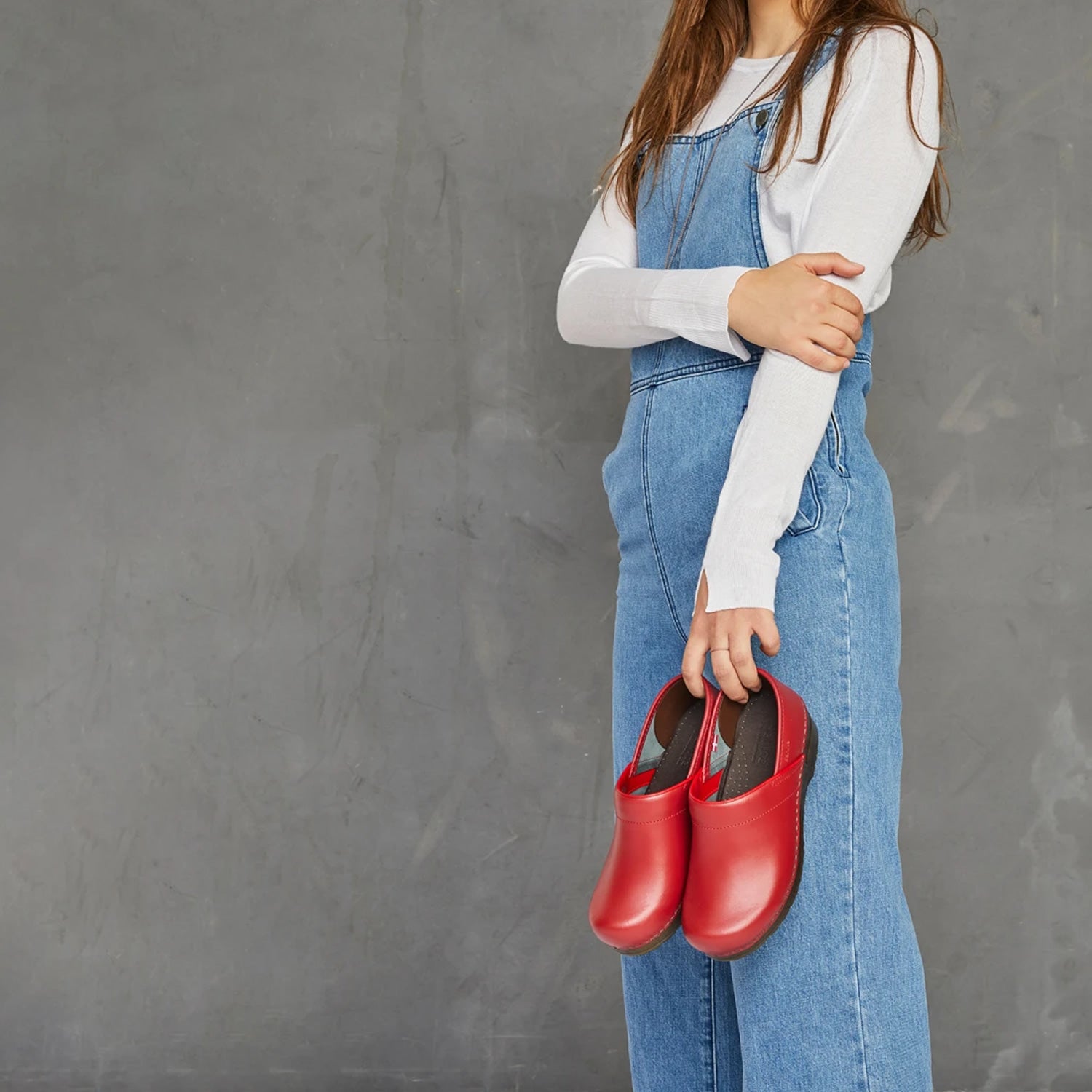 Sanita Izabella Professional Clogs in Red (457006)