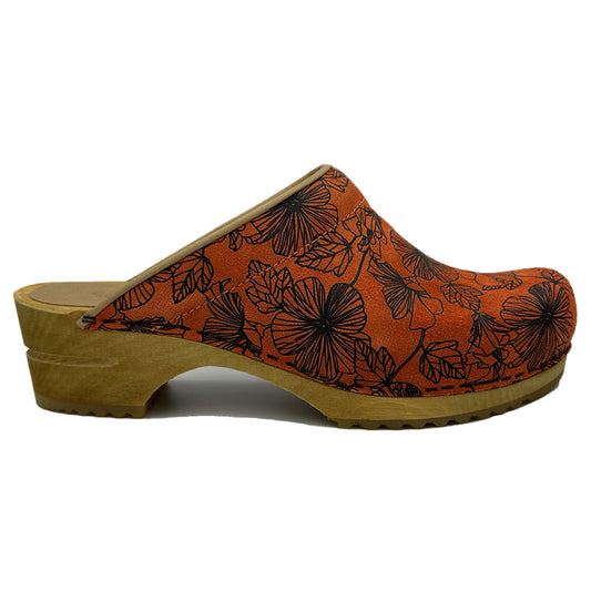 Sanita Mia Open Wooden Clogs in Coral 472619